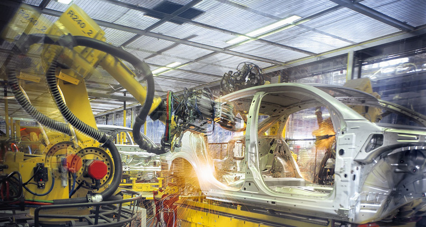 國產伺服加速替代進口，核心零部件還需更加完善